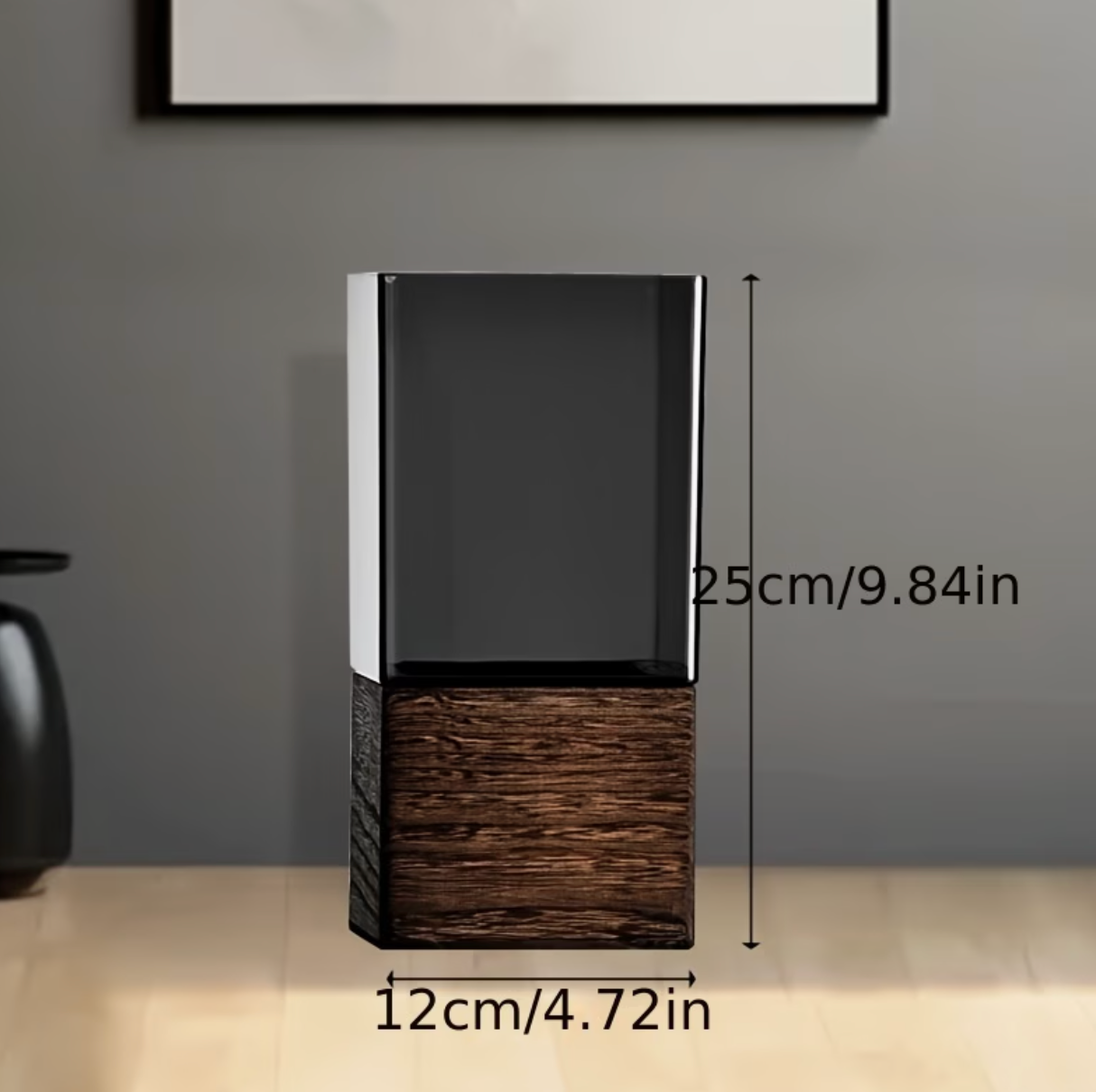 Lumière | Acrylic Vase with Wooden Base