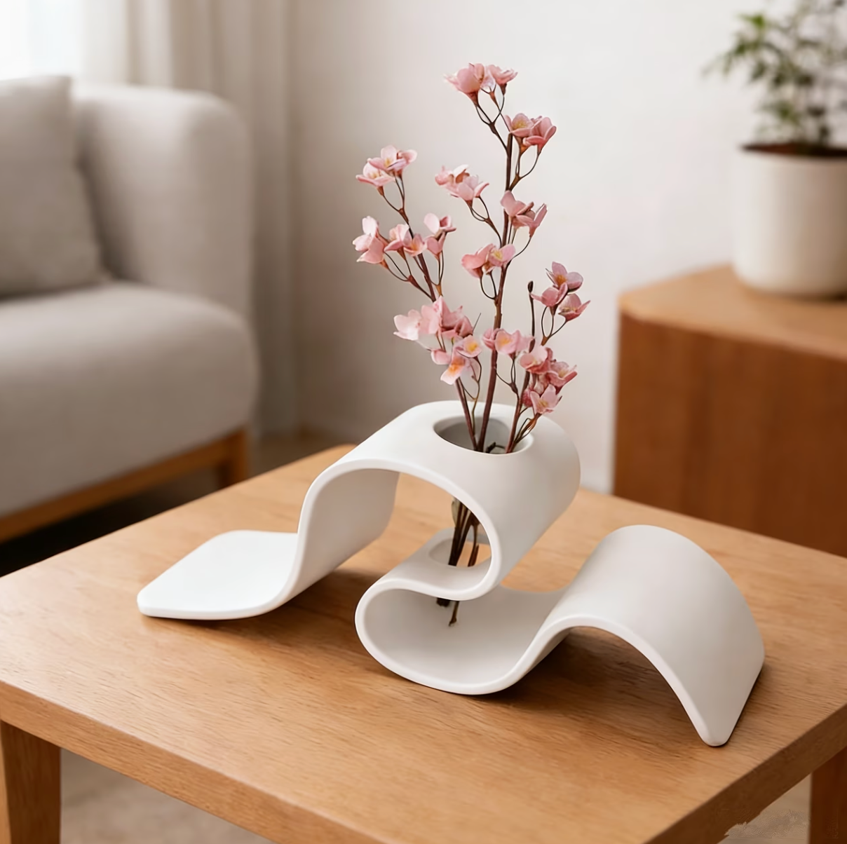 Ruban | Ribbon Sculptural Vase