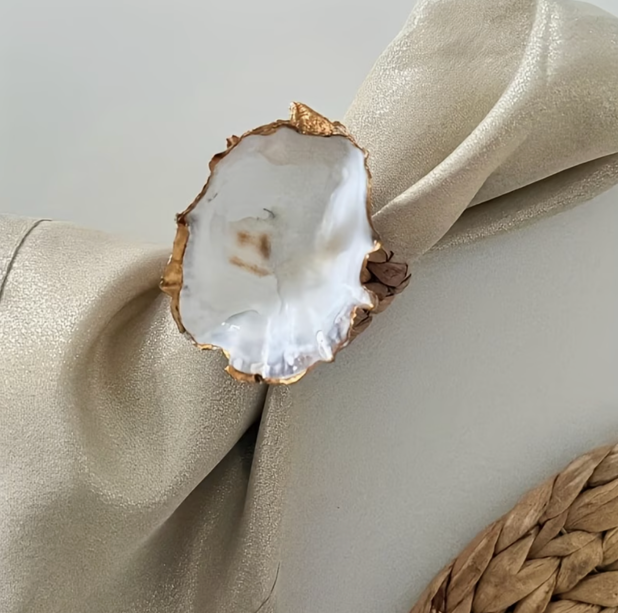 Côte d'Or | Golden Oyster Shell Napkin Rings Set of 6