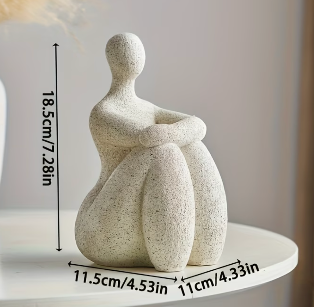 Forma | Nordic Minimalist Curvy Woman Sculpture Sandstone Texture